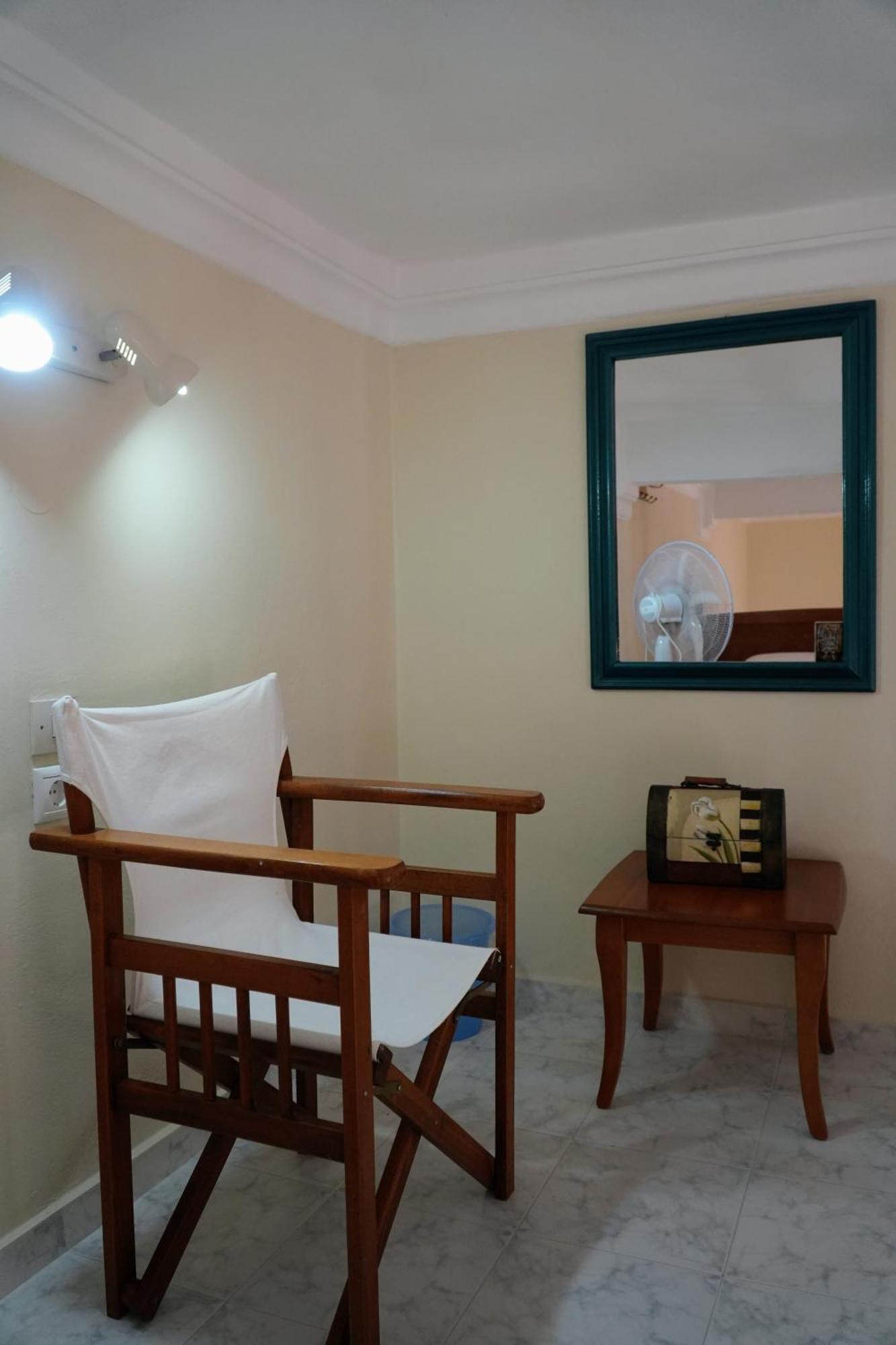 Stone Living Symi Central Apartments Extérieur photo