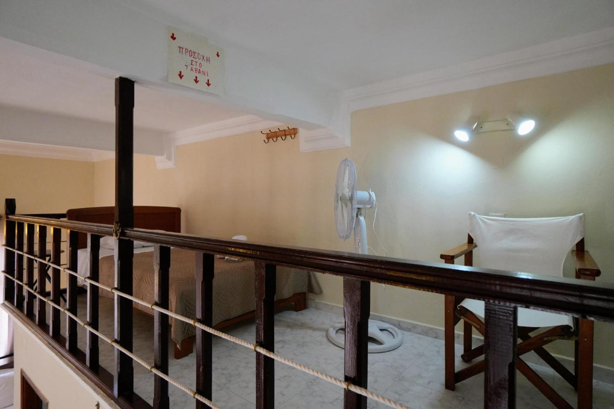 Stone Living Symi Central Apartments Extérieur photo